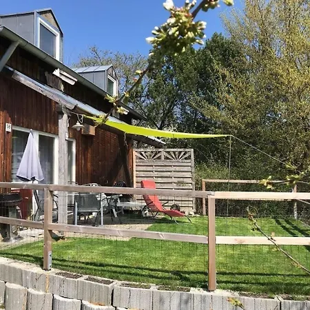 In Mit Grill, Garten Und Terrasse *