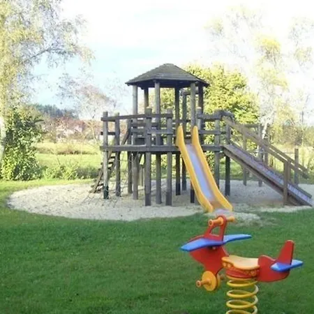 Vakantiehuis In Mit Grill, Garten Und Terrasse Zandt